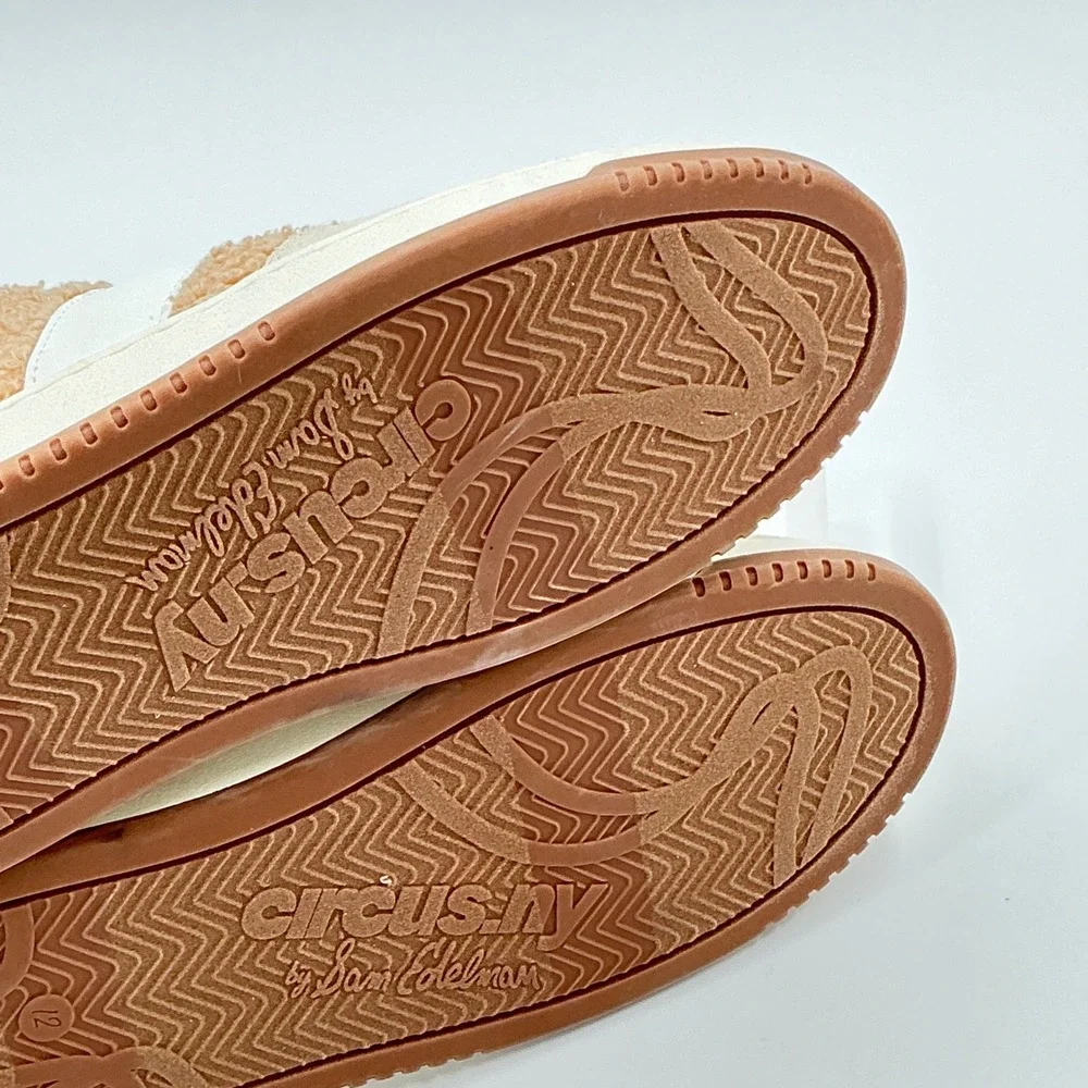 Circus NY Sam Edelman Size 12 Cozy Faux Fur Sneakers Tan White NEW Vance $90
